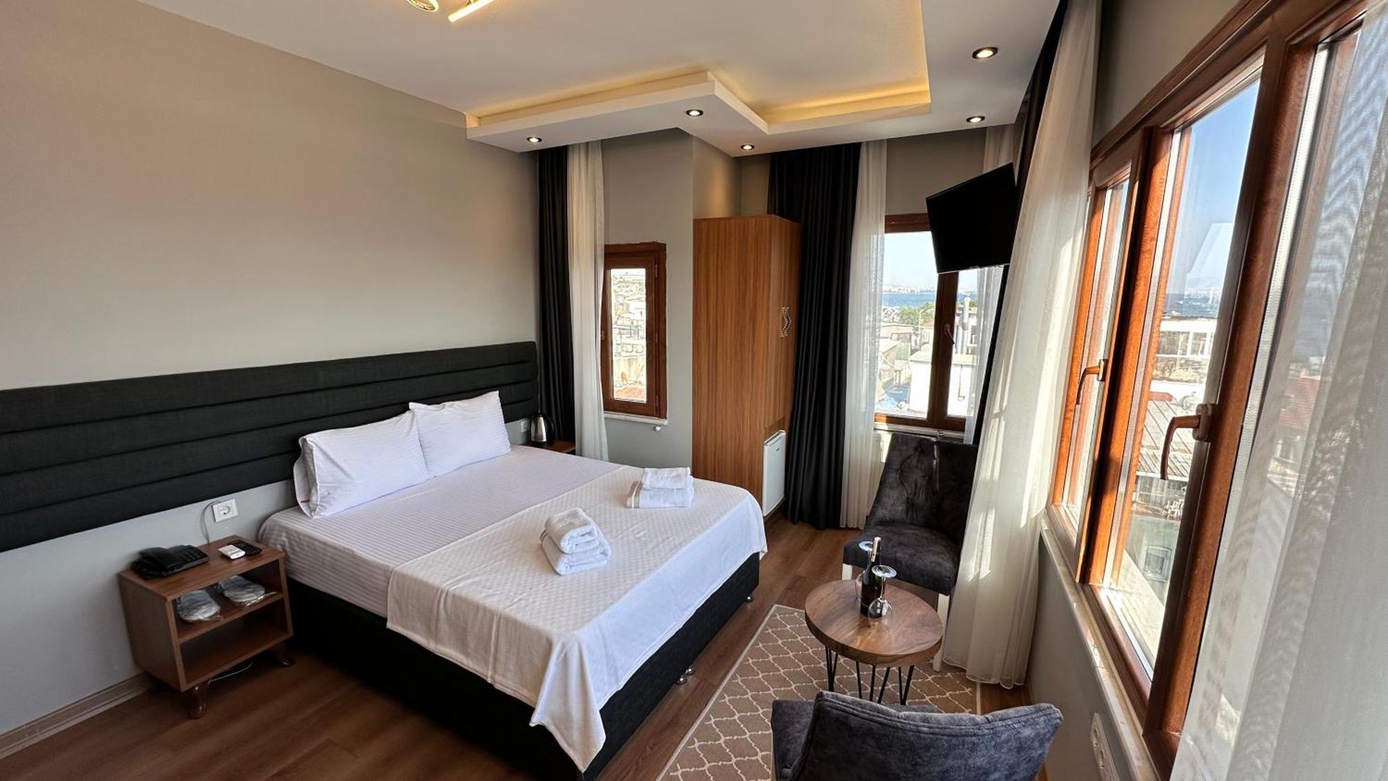 Mamma Marya Hotel Истанбул Екстериор снимка